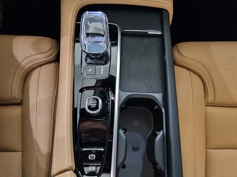 Volvo  Ultra, B6 AWD Ultra 브라이트