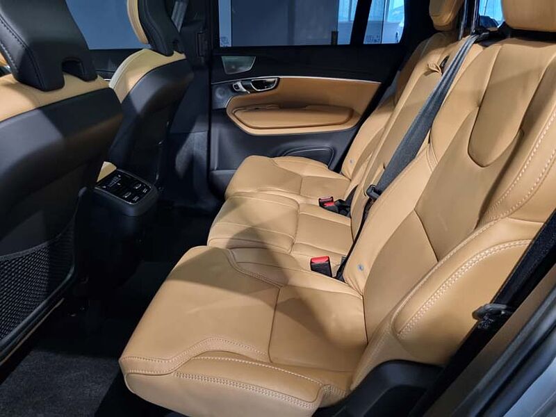 Volvo  Ultra, B6 AWD Ultra 브라이트