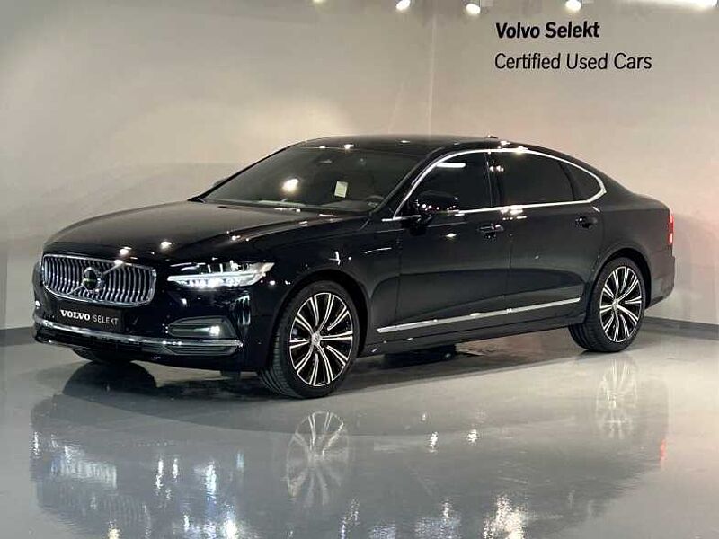 Volvo  Ultra, B5 AWD  Bright