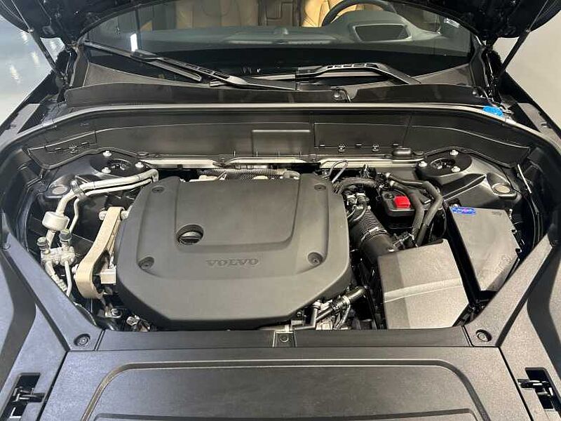 Volvo  Ultra, B6 AWD Bright