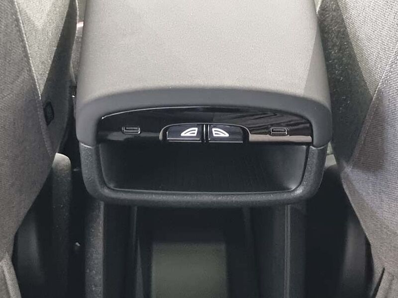 Volvo  Ultra, Single Motor Extended Range, 전기